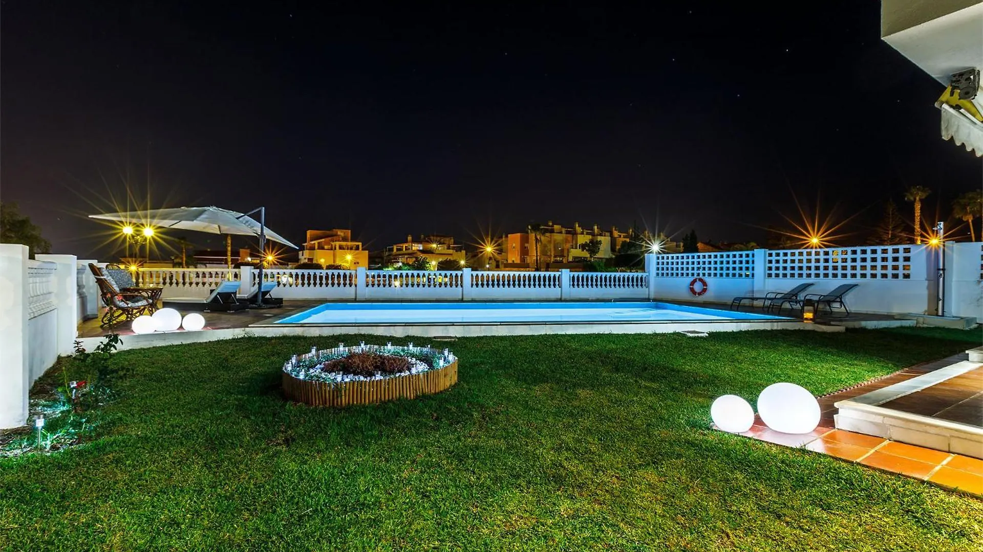 A&N Rivera Casa Blanca Velez Malaga