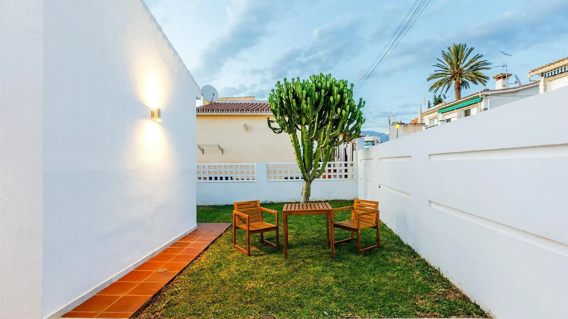 A&N Rivera Casa Blanca Velez Malaga